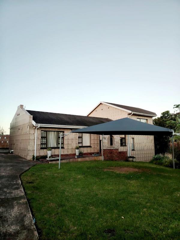 4 Bedroom Property for Sale in Sunnyridge Eastern Cape